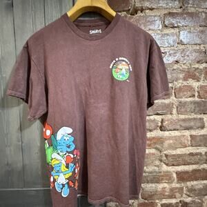 Peyo Have a Smurfy Day Anniversary Brown Tee Sz M Mushroom AOP 100% Cotton